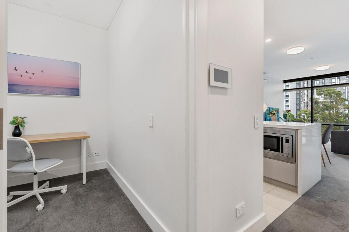 47op Elegant Parkview Abnb-style 2br Retreat With Free Parking *