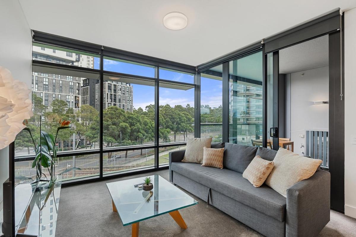 47op Elegant Parkview Abnb-style 2br Retreat With Free Parking * Sydney